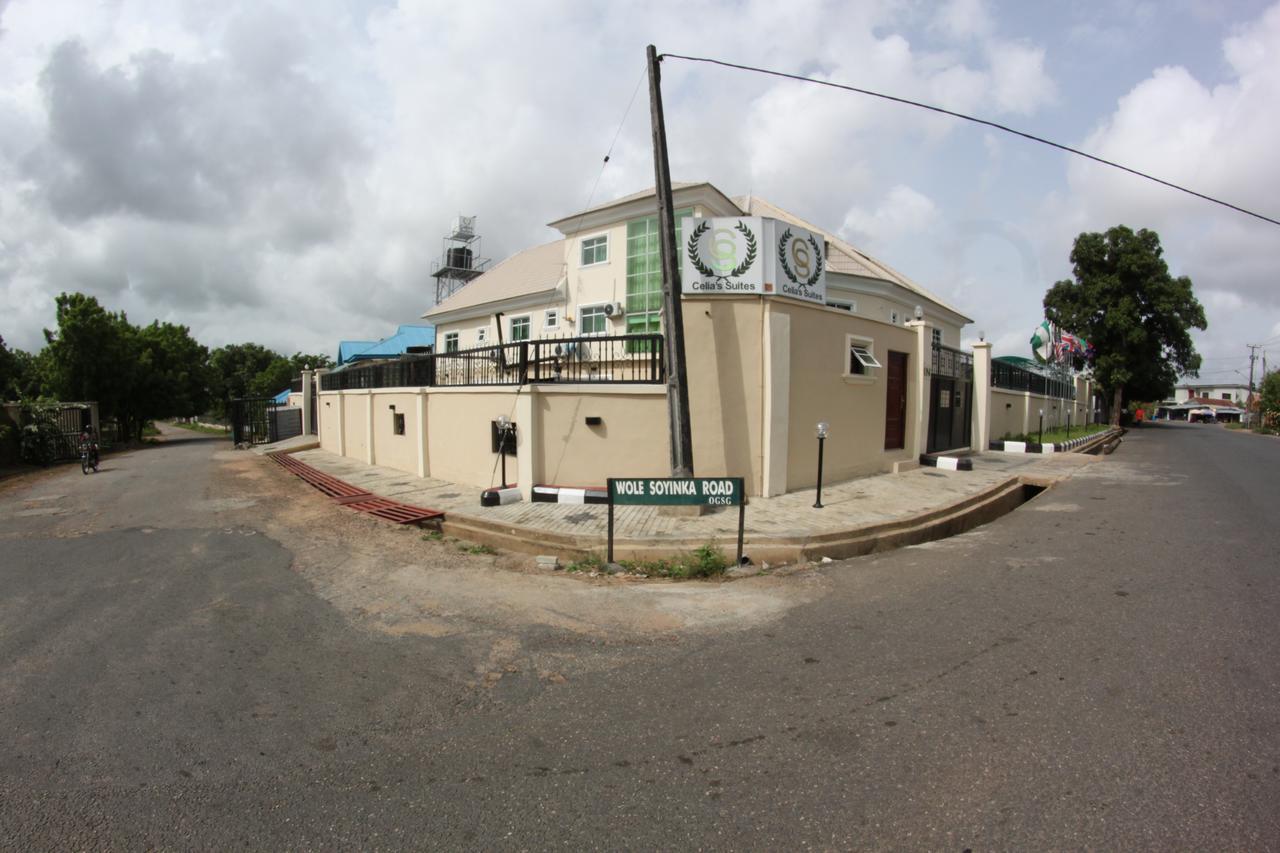 Celia'S Suites Abeokuta Екстериор снимка