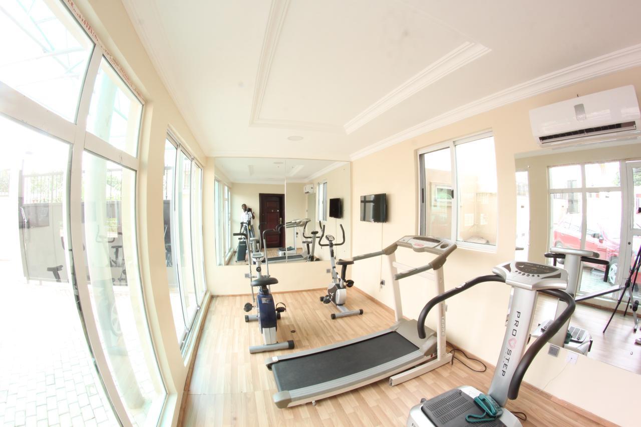 Celia'S Suites Abeokuta Екстериор снимка