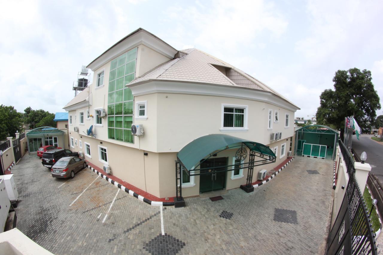 Celia'S Suites Abeokuta Екстериор снимка